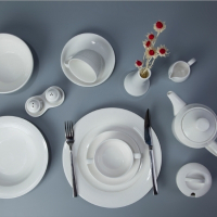Crockery & Cutlery